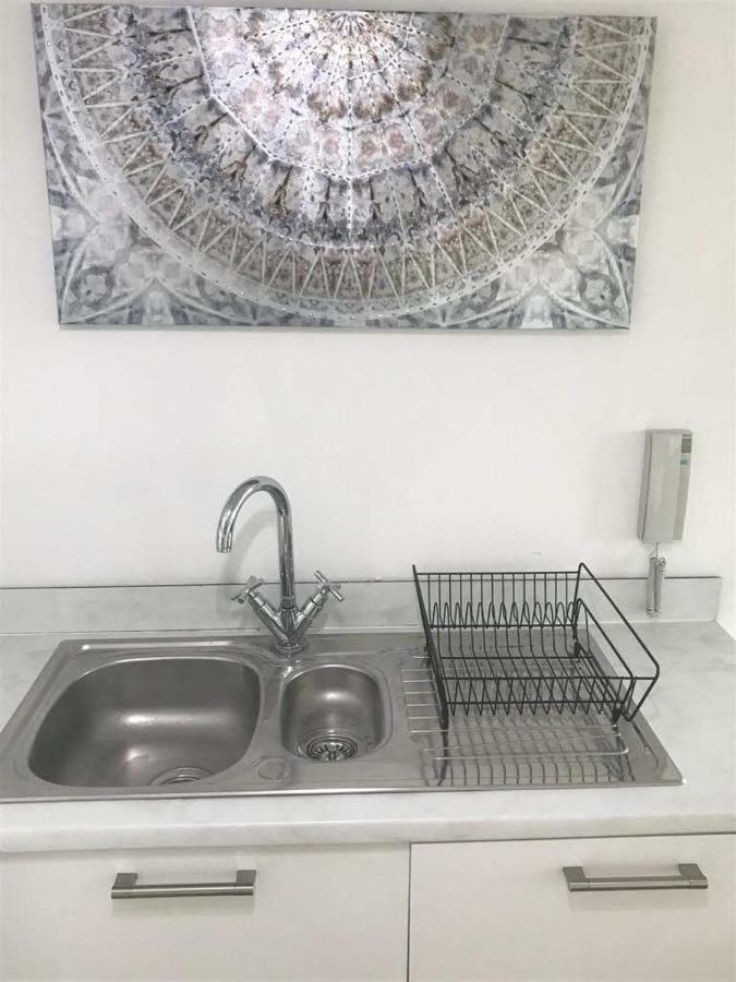 Marco Island -Spacious City Centre 2 Bedroom Apartment Nottingham Exterior photo